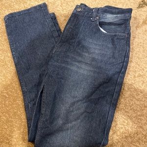 Like new, “vintage genes” 34x32